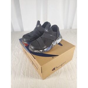 Champion Boy's XG Raze Sneaker Shoes Toddler Size 9 (includes Box)